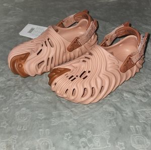 Salehe Bembury x Crocs